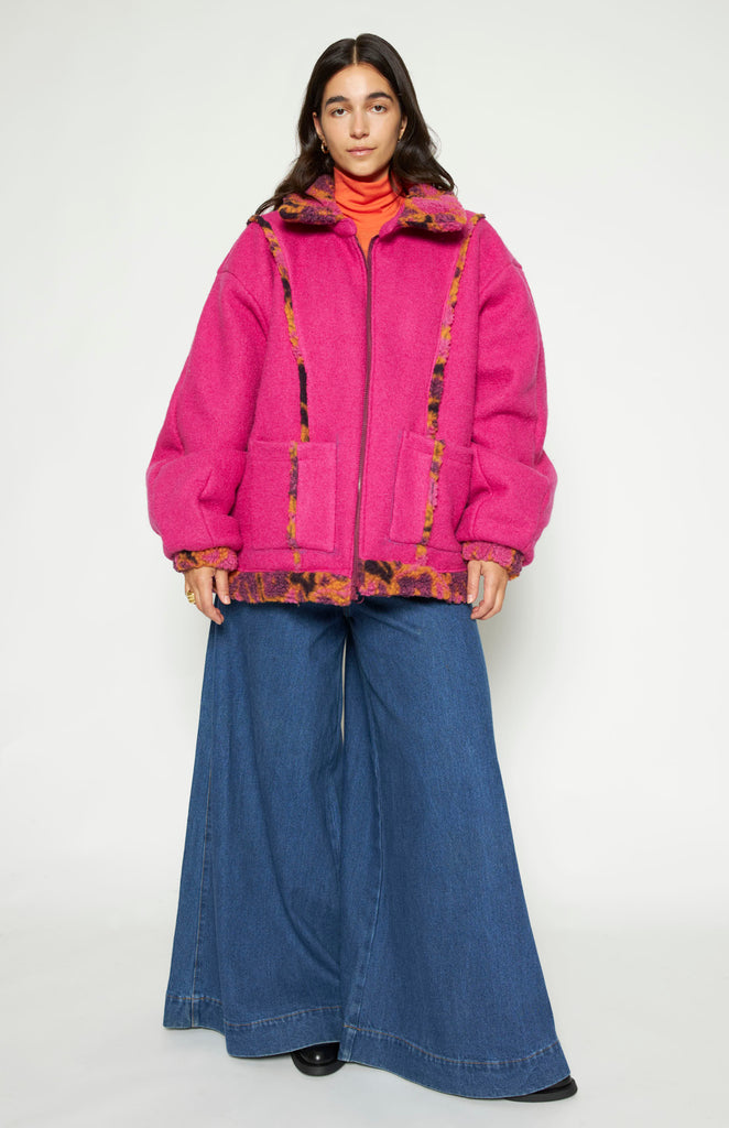 Stevie Reversible Fleece Jacket | Official Mochi® Orange Shop Store Online 