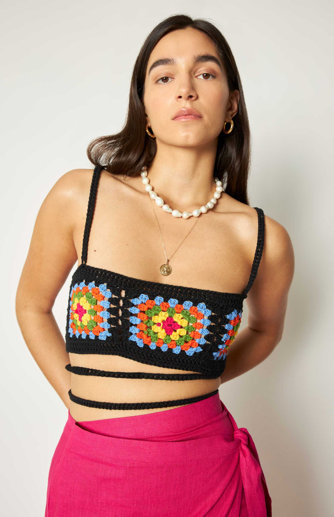 All Things Mochi - Reconstructed - Crochet crop top - Black 